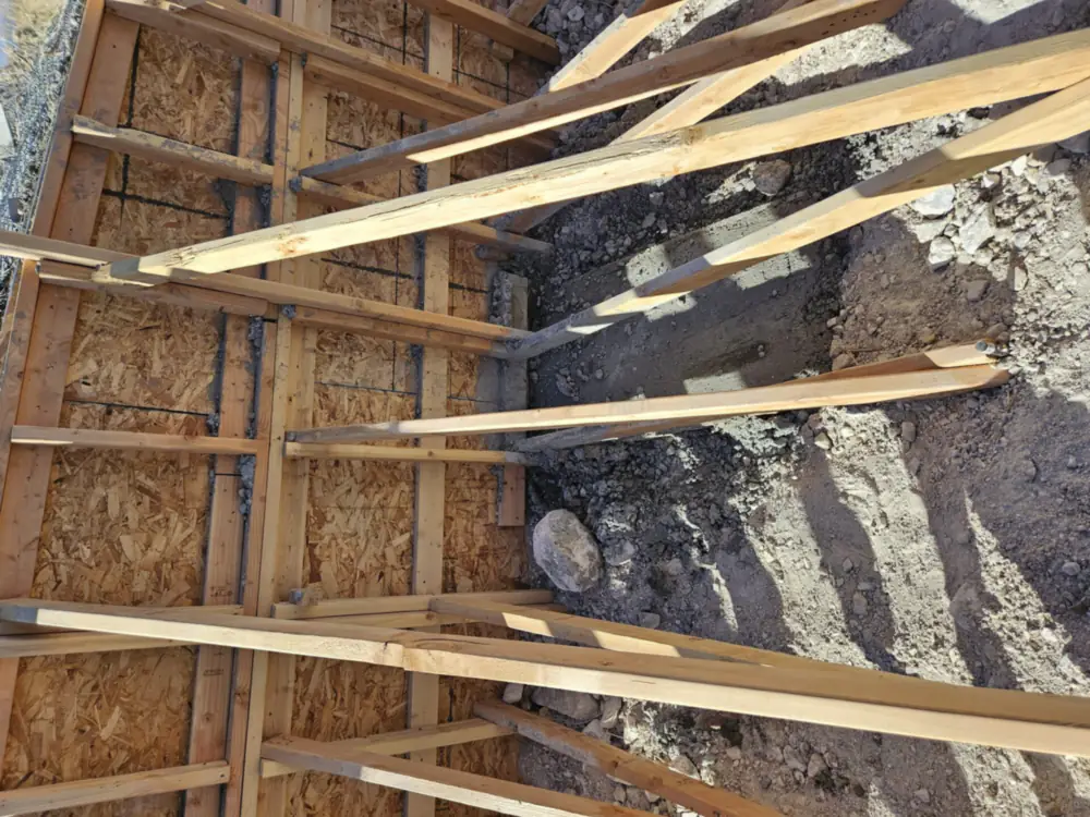 Foundation wall forms